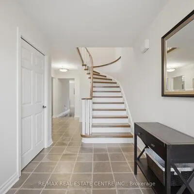 1596,&nbsp;Lewes, Rathwood, Mississauga