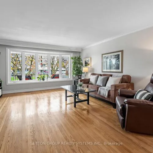 Premium freehold home for sale: 228, Chantenay, Cooksville, Mississauga