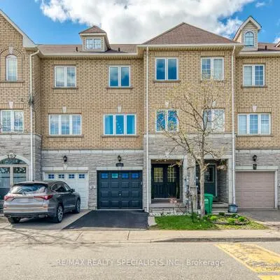 755,&nbsp;Candlestick, Hurontario, Mississauga