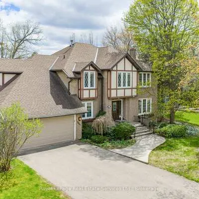 2082,&nbsp;Mississauga, Sheridan, Mississauga