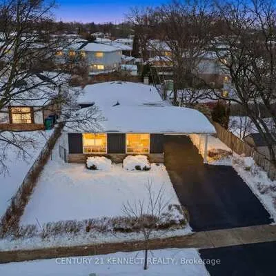 2121,&nbsp;Baynham, Cooksville, Mississauga