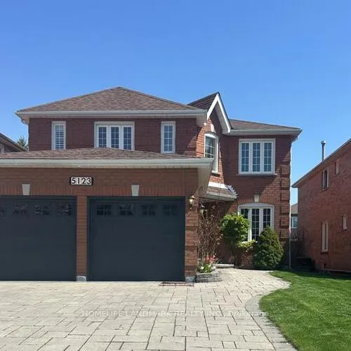 Premium freehold home for sale: 5123, Heatherleigh, East Credit, Mississauga