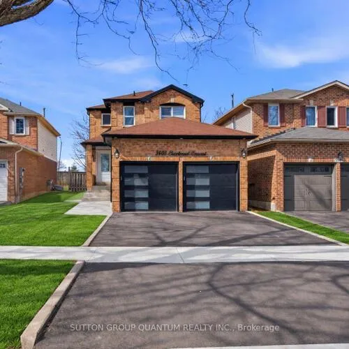 Premium freehold home for sale: 3403, Chartrand, Erin Mills, Mississauga