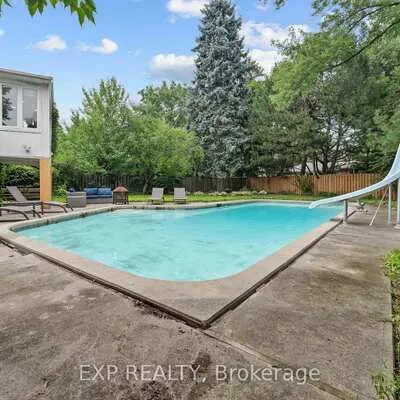 1004,&nbsp;Caldwell, Lorne Park, Mississauga