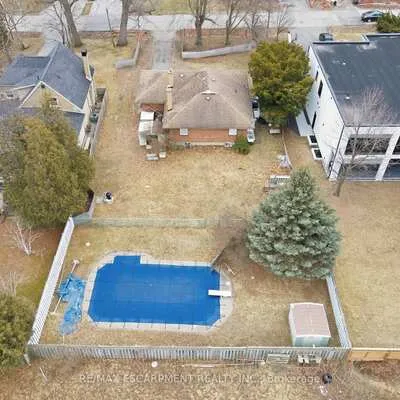 1643,&nbsp;Glenburnie, Mineola, Mississauga
