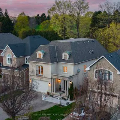 5481,&nbsp;Middleport, Hurontario, Mississauga