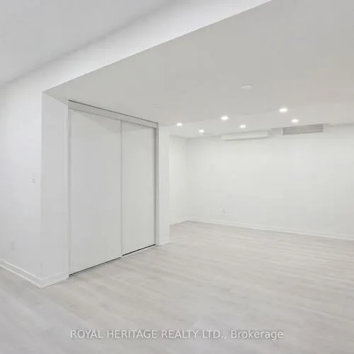 Premium freehold home for sale: 1251, Quest, Meadowvale Village, Mississauga