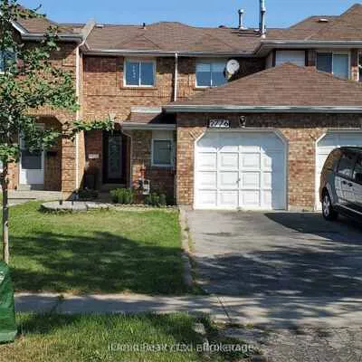 2776,&nbsp;Lindholm, Central Erin Mills, Mississauga