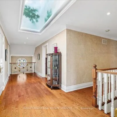 1726,&nbsp;The Pines, Clarkson, Mississauga