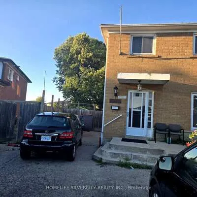 7585,&nbsp;Wrenwood, Malton, Mississauga