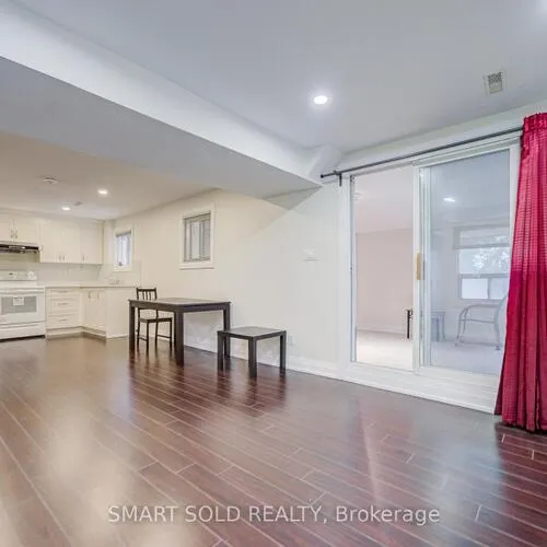 Premium freehold home for sale: 111, Whitchurch, Cooksville, Mississauga