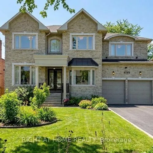 Premium freehold home for sale: 3414, Joan, Fairview, Mississauga