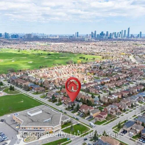 Premium freehold home for sale: 1370, Pickwick, East Credit, Mississauga