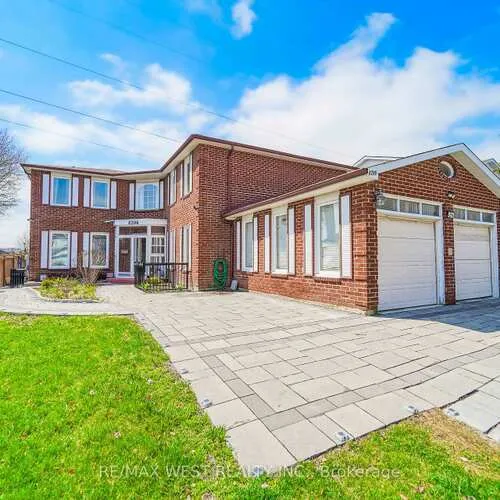 Premium freehold home for sale: 4296, Claypine, Rathwood, Mississauga