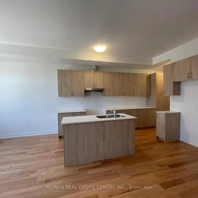 86,&nbsp;Salina, Streetsville, Mississauga