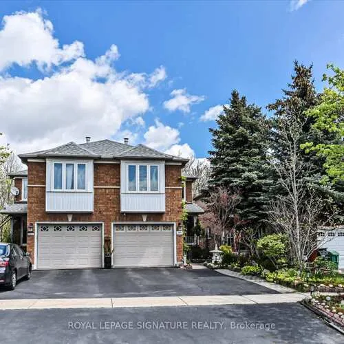 Premium freehold home for sale: 5481, Palmerston, Central Erin Mills, Mississauga