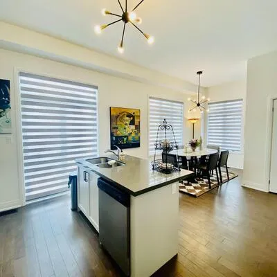 2130,&nbsp;Royal Gala, Lakeview, Mississauga