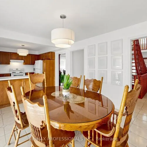 Premium freehold home for sale: 970, Silversmith, East Credit, Mississauga