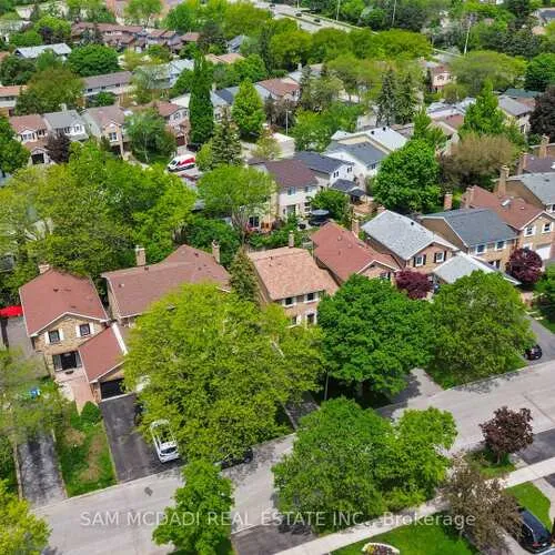 Premium freehold home for sale: 2707, Jerring, Erin Mills, Mississauga