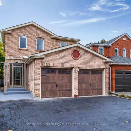 Premium freehold home for sale: 3631, Cherrington, Erin Mills, Mississauga