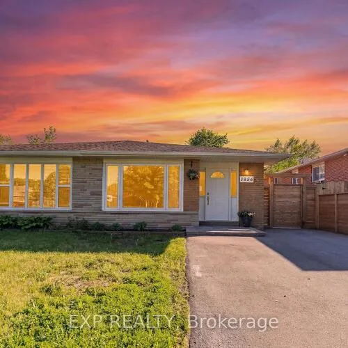 Premium freehold home for sale: 1856, Bonnymede, Clarkson, Mississauga