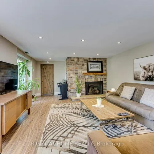 Premium freehold home for sale: 5290, Creditview, East Credit, Mississauga