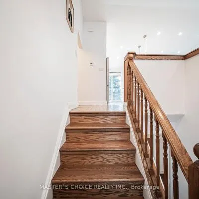 3294,&nbsp;Rhonda Valley, Mississauga Valleys, Mississauga