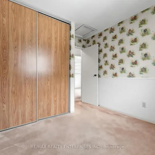 Premium freehold home for sale: 3123, Arnett, Meadowvale, Mississauga