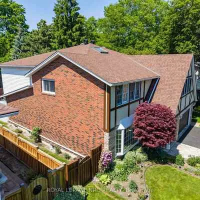 1273,&nbsp;Winding, Applewood, Mississauga