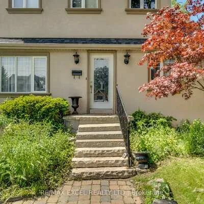 381,&nbsp;Niar, Mineola, Mississauga