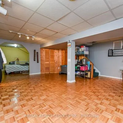2569,&nbsp;Lundene, Clarkson, Mississauga