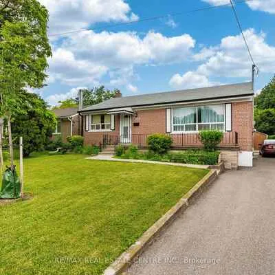 6939,&nbsp;Justine, Malton, Mississauga