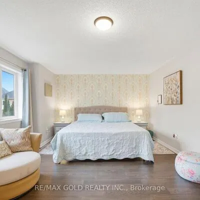 733,&nbsp;Novo Star, Meadowvale Village, Mississauga