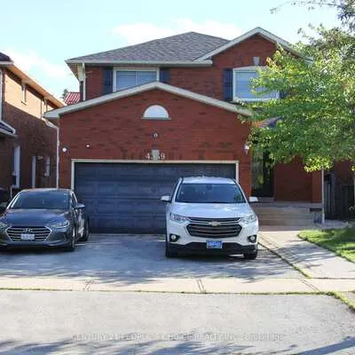 4339,&nbsp;Radisson, Central Erin Mills, Mississauga