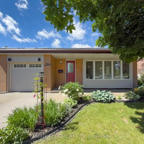 Premium freehold home for sale: 1324, Bodley, Clarkson, Mississauga