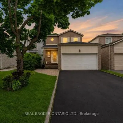 1804,&nbsp;Princelea, East Credit, Mississauga