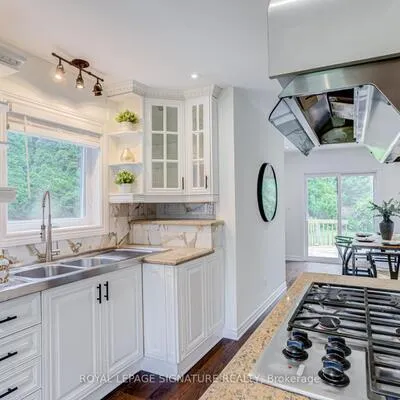 1472,&nbsp;Myron, Lakeview, Mississauga