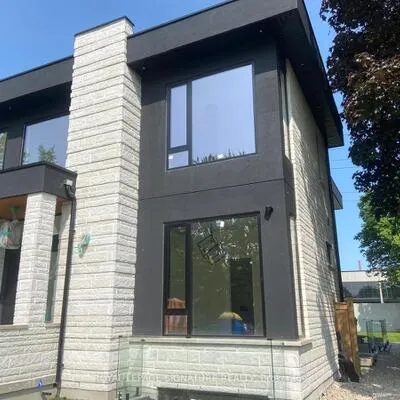 1349,&nbsp;Melton, Lakeview, Mississauga