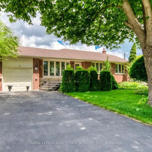 Premium freehold home for sale: 1607, Ewald, Mineola, Mississauga