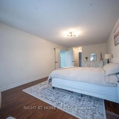 2088,&nbsp;Perran, Sheridan, Mississauga