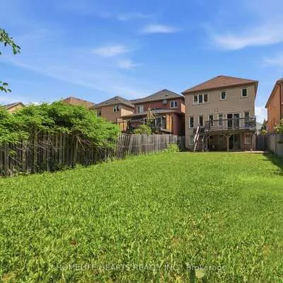 1077,&nbsp;Knotty Pine, Meadowvale Village, Mississauga