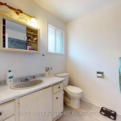 2690,&nbsp;Innisfil, Central Erin Mills, Mississauga