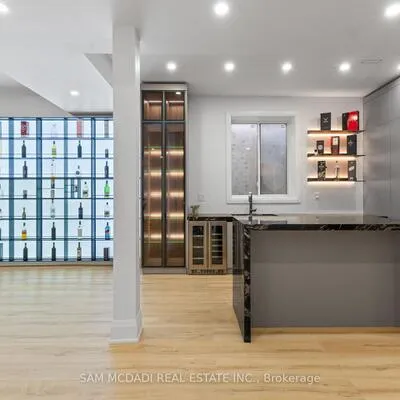 9,&nbsp;Earl, Streetsville, Mississauga