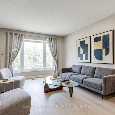 4217,&nbsp;Schneider, Creditview, Mississauga