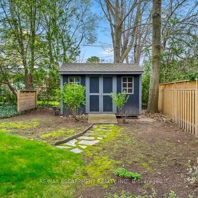 1548,&nbsp;Wembury, Lorne Park, Mississauga