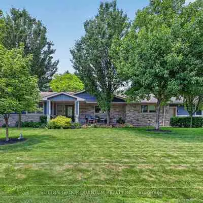2233,&nbsp;Oneida, Erindale, Mississauga