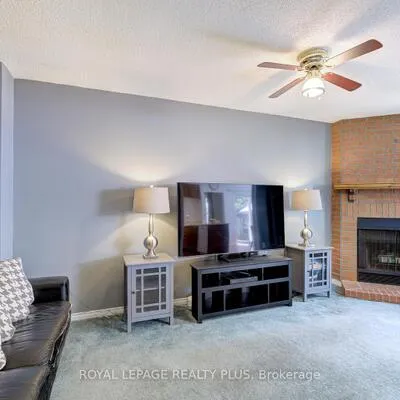 3260,&nbsp;BETHUNE, Erin Mills, Mississauga