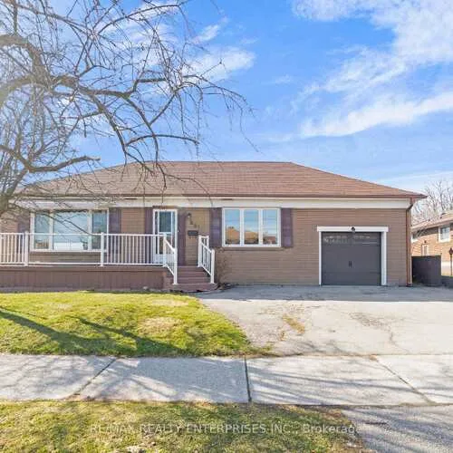 Premium freehold home for sale: 951, Atwater, Lakeview, Mississauga