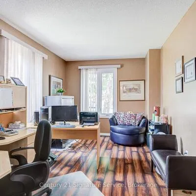 2755,&nbsp;Lindholm, Central Erin Mills, Mississauga