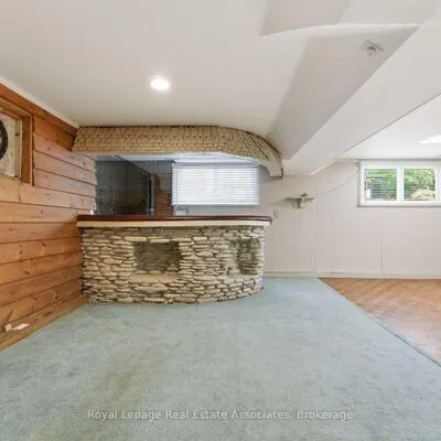 1069,&nbsp;Alexandra, Lakeview, Mississauga